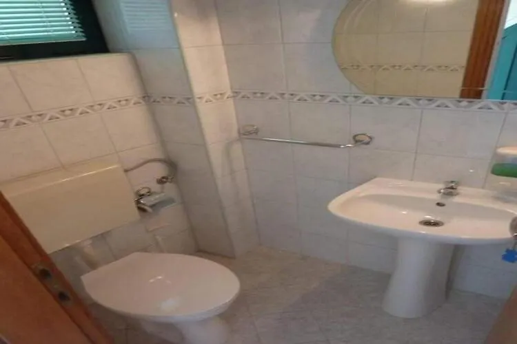 Apartments Mlikota - Two Bedroom Apartment With Terrace Zaton  Κροατία